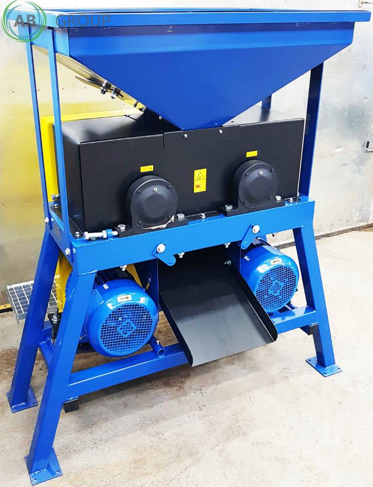 Masz-Rol twin-engine grain processor D-400 - Post-harvest equipment: picture 1 Masz-Rol twin-engine grain processor D-400 - Post-harvest equipment: picture 1