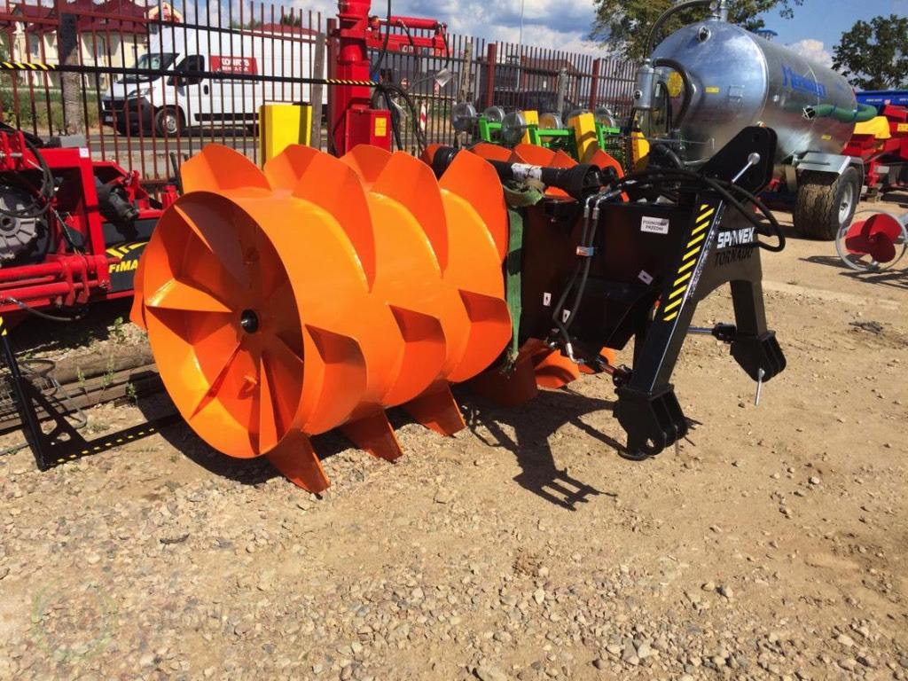 Spawex silage roller Tornado - Hay and forage equipment: picture 2 Spawex silage roller Tornado - Hay and forage equipment: picture 2