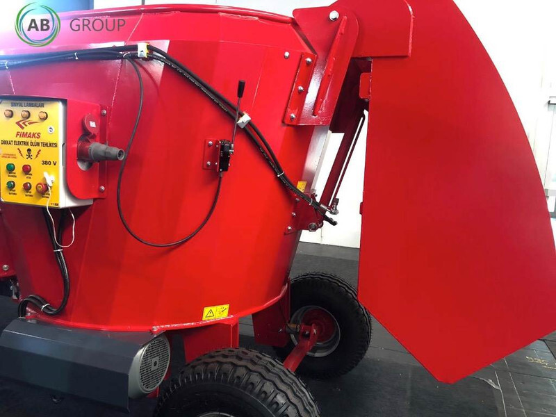 Forage mixer wagon Wóz paszowy 2.5m3: picture 6