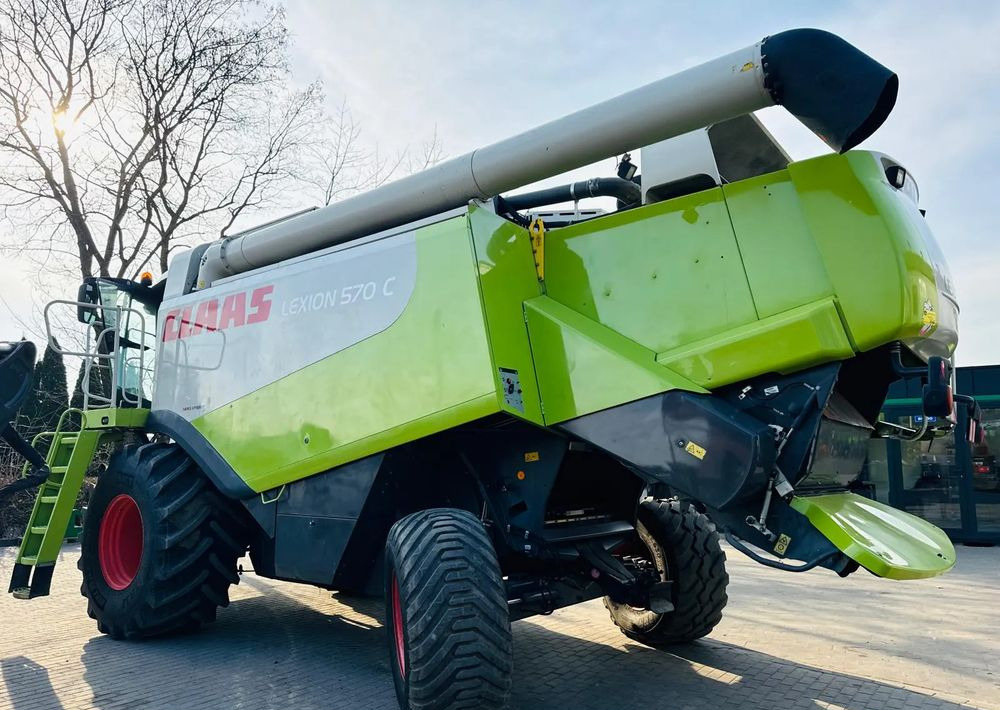 Claas Lexion 570 - Combine harvester: picture 5 Claas Lexion 570 - Combine harvester: picture 5
