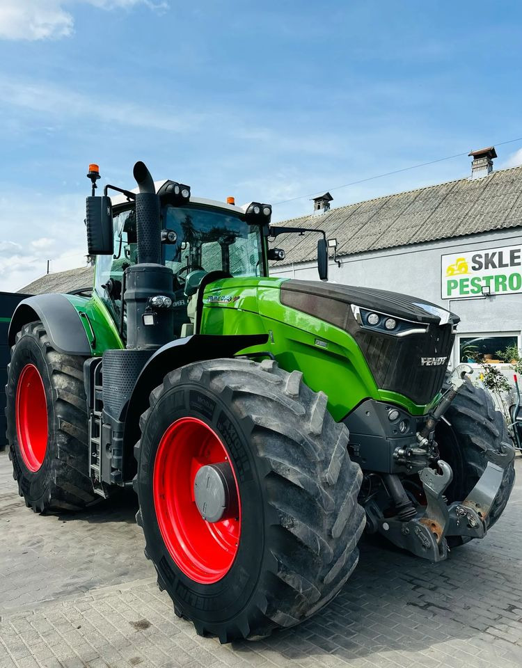 Fendt 1050 Vario - Farm tractor: picture 1 Fendt 1050 Vario - Farm tractor: picture 1