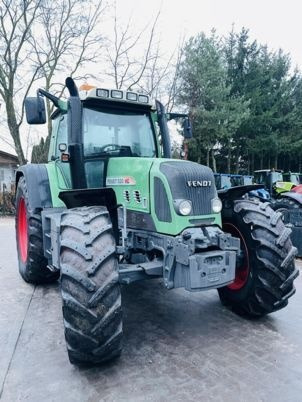 Fendt 820 VARIO TMS - Farm tractor: picture 4 Fendt 820 VARIO TMS - Farm tractor: picture 4