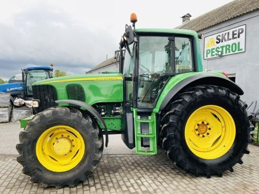 John Deere 6920 - Farm tractor: picture 5 John Deere 6920 - Farm tractor: picture 5
