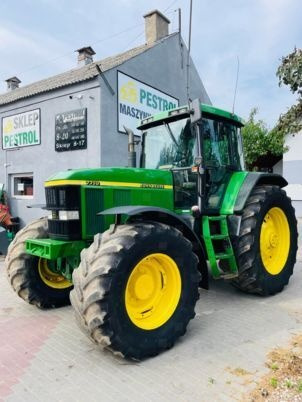 John Deere 7710 - Farm tractor: picture 2 John Deere 7710 - Farm tractor: picture 2