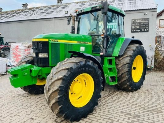 John Deere 7810 - Farm tractor: picture 1 John Deere 7810 - Farm tractor: picture 1