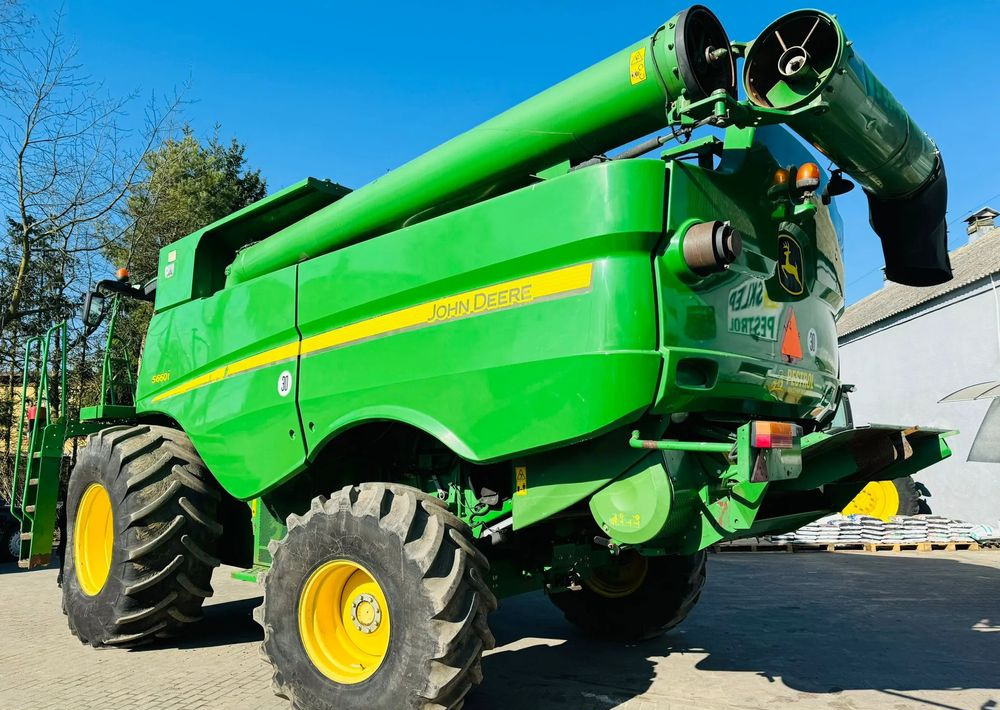 John Deere S660i - Combine harvester: picture 3 John Deere S660i - Combine harvester: picture 3