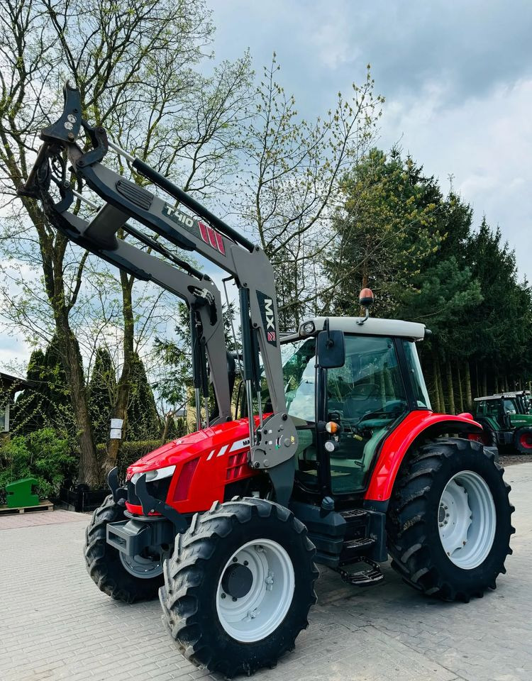 Massey Ferguson 5608 Dyna 4 - Farm tractor: picture 1 Massey Ferguson 5608 Dyna 4 - Farm tractor: picture 1