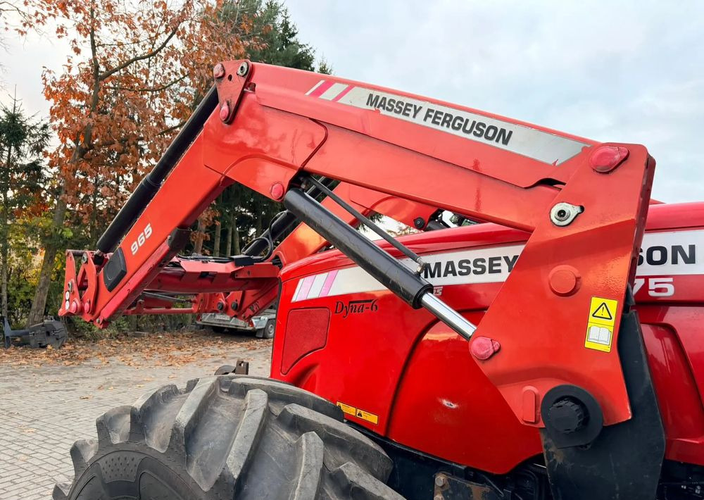 Farm tractor Massey Ferguson 6475 Dyna 6: picture 13