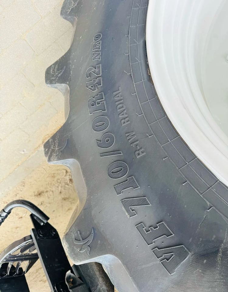 Farm tractor New Holland T7.260 Powercommand: picture 17 Farm tractor New Holland T7.260 Powercommand: picture 17