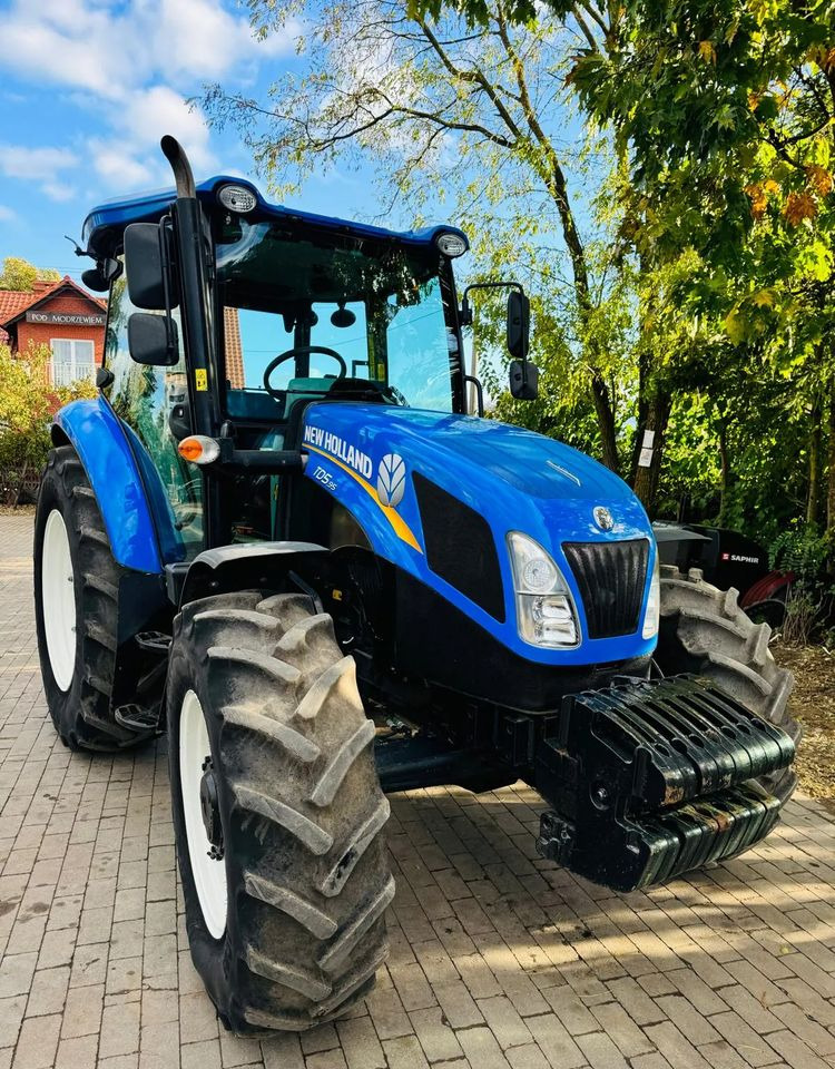 Farm tractor New Holland TD5.95: picture 9