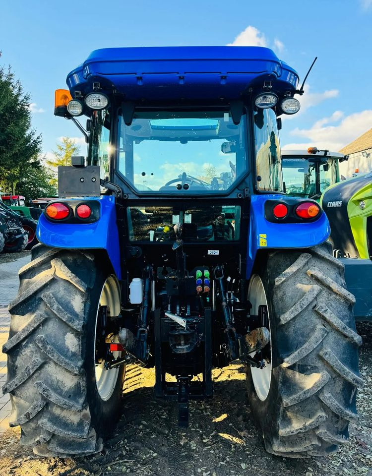 Farm tractor New Holland TD5.95: picture 15