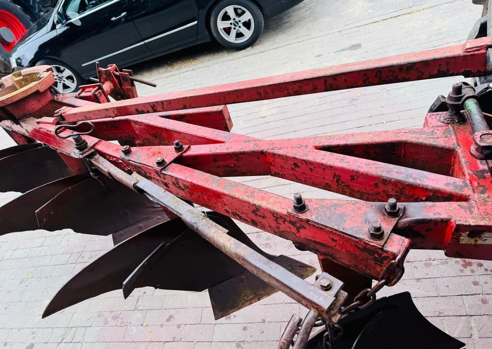 Unia - Plow: picture 5 Unia - Plow: picture 5