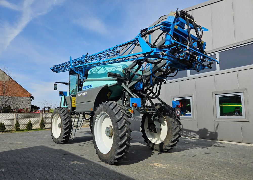 Berthoud Raptor 4200 D.P. TRONIC - Sprayer: picture 5 Berthoud Raptor 4200 D.P. TRONIC - Sprayer: picture 5