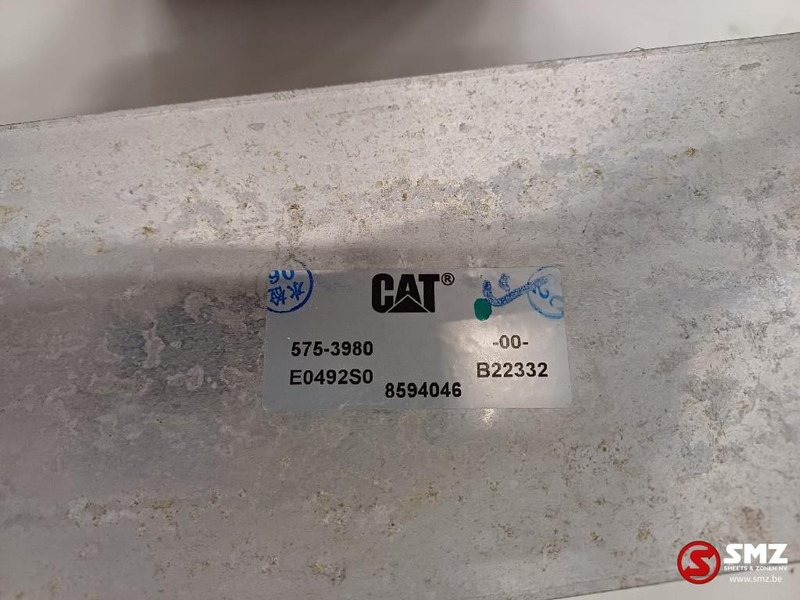 Caterpillar Oil cooler Caterpillar - Cooling system for Material handling equipment: picture 5 Caterpillar Oil cooler Caterpillar - Cooling system for Material handling equipment: picture 5