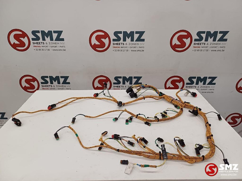 Caterpillar Wire harness valve / sensor / solenoid Caterpillar - Cables/ Wire harness for Truck: picture 1 Caterpillar Wire harness valve / sensor / solenoid Caterpillar - Cables/ Wire harness for Truck: picture 1