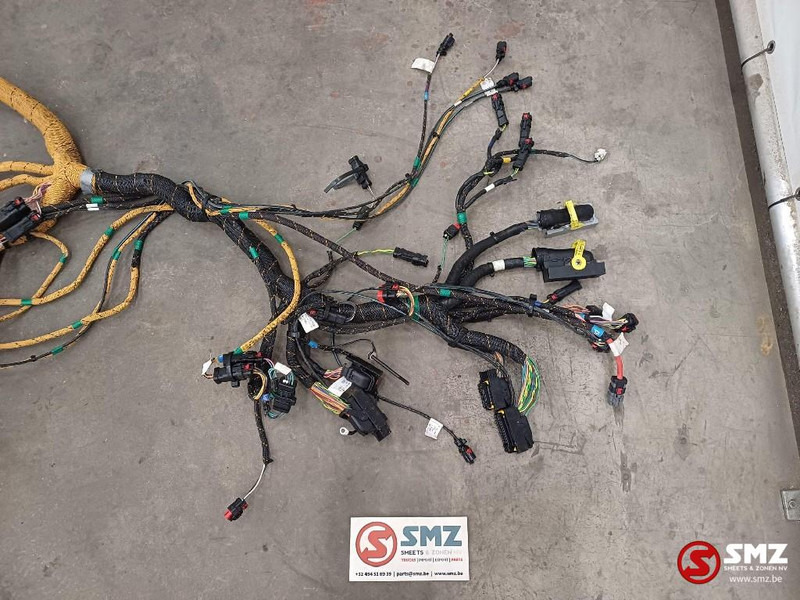 Caterpillar Wiring harness chassis Caterpillar - Cables/ Wire harness for Material handling equipment: picture 5 Caterpillar Wiring harness chassis Caterpillar - Cables/ Wire harness for Material handling equipment: picture 5