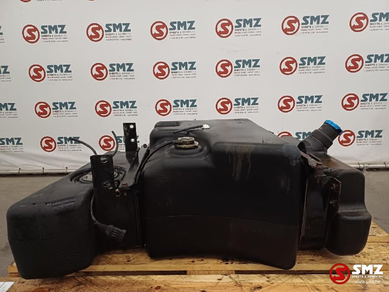 DAF Occ AdBluetank 100L Euro5 DAF - Fuel system for Truck: picture 1 DAF Occ AdBluetank 100L Euro5 DAF - Fuel system for Truck: picture 1