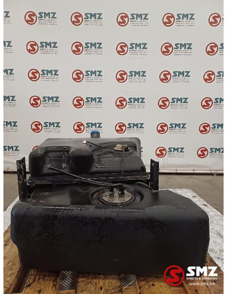 DAF Occ AdBluetank 100L Euro5 DAF - Fuel system for Truck: picture 4 DAF Occ AdBluetank 100L Euro5 DAF - Fuel system for Truck: picture 4