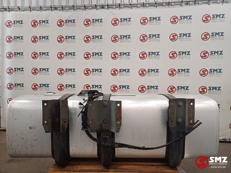 DAF Occ brandstoftank 750L DAF - Fuel tank for Truck: picture 2 DAF Occ brandstoftank 750L DAF - Fuel tank for Truck: picture 2
