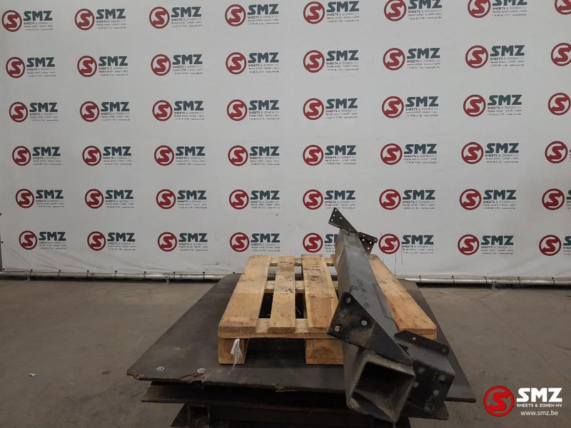 DAF Occ onderrijdbeveiliging DAF - Bumper for Truck: picture 4 DAF Occ onderrijdbeveiliging DAF - Bumper for Truck: picture 4