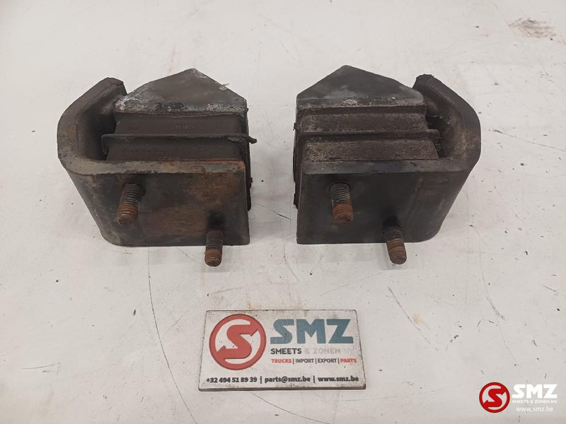 DAF Occ set motorsteunen DAF - Engine mount for Truck: picture 1 DAF Occ set motorsteunen DAF - Engine mount for Truck: picture 1