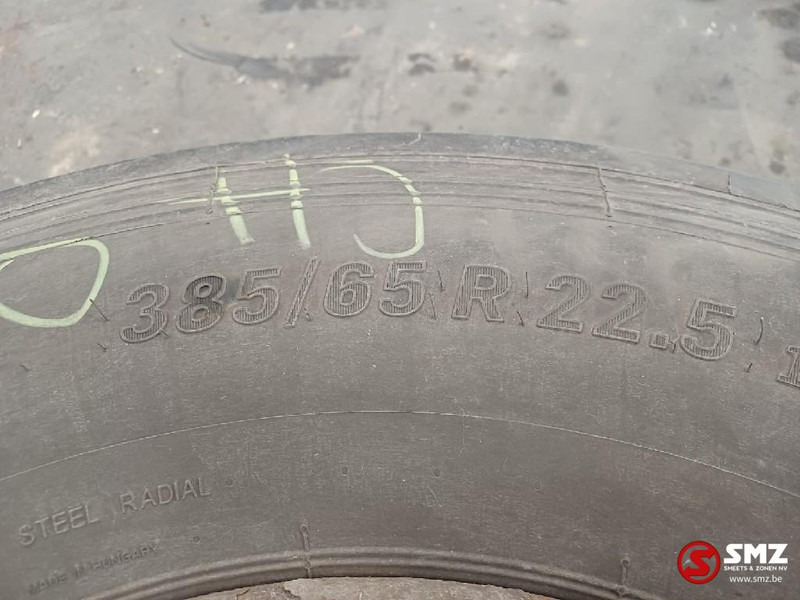 Diversen Occ vrachtwagenband 385/65R22.5 Apollo - Tire for Truck: picture 3 Diversen Occ vrachtwagenband 385/65R22.5 Apollo - Tire for Truck: picture 3