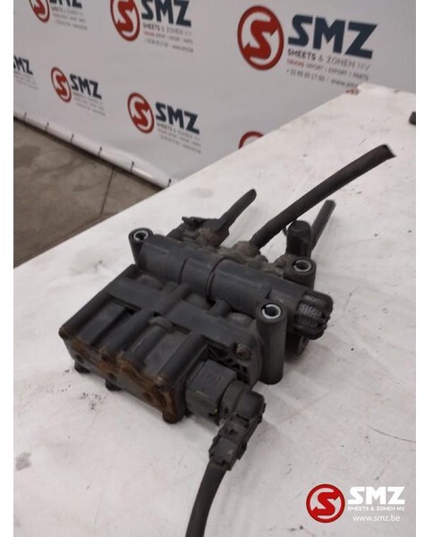 Mercedes-Benz Occ ECAS magneetventiel Mercedes Actros MP4 A00132 - ECU for Truck: picture 2 Mercedes-Benz Occ ECAS magneetventiel Mercedes Actros MP4 A00132 - ECU for Truck: picture 2