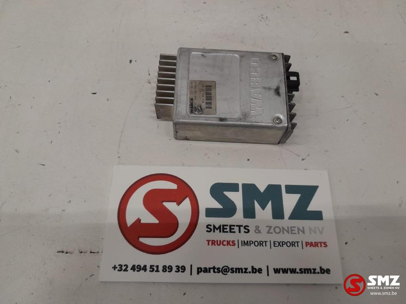 Mercedes-Benz Occ ECU AHE regeleenheid Mercedes - ECU for Truck: picture 3 Mercedes-Benz Occ ECU AHE regeleenheid Mercedes - ECU for Truck: picture 3