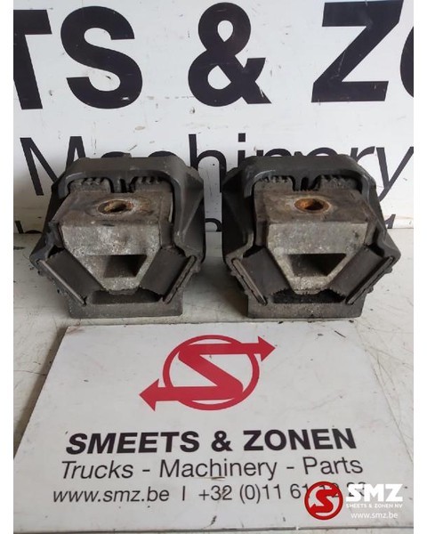 Mercedes-Benz Occ Motorsteunen Atego 1828 - Engine mount for Truck: picture 1 Mercedes-Benz Occ Motorsteunen Atego 1828 - Engine mount for Truck: picture 1