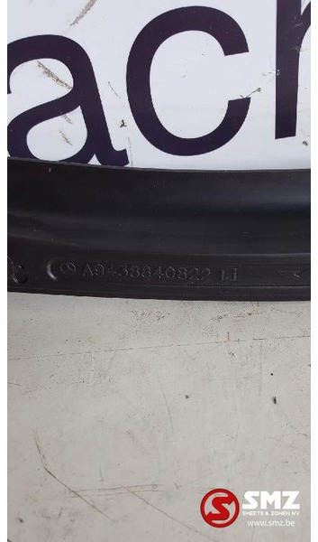 Mercedes-Benz Occ Spatbord cover achter rechts Actros - Body and exterior for Truck: picture 3 Mercedes-Benz Occ Spatbord cover achter rechts Actros - Body and exterior for Truck: picture 3