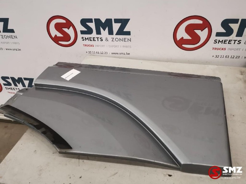 Mercedes-Benz Occ Spatbordverlenger links Actros 1851 - Body and exterior for Truck: picture 1 Mercedes-Benz Occ Spatbordverlenger links Actros 1851 - Body and exterior for Truck: picture 1