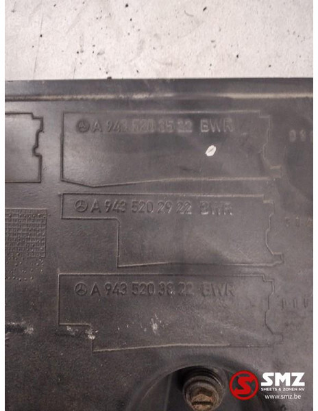 Mercedes-Benz Occ hitteschild uitlaatsysteem Mercedes Actros MP3 - Exhaust system for Truck: picture 3 Mercedes-Benz Occ hitteschild uitlaatsysteem Mercedes Actros MP3 - Exhaust system for Truck: picture 3