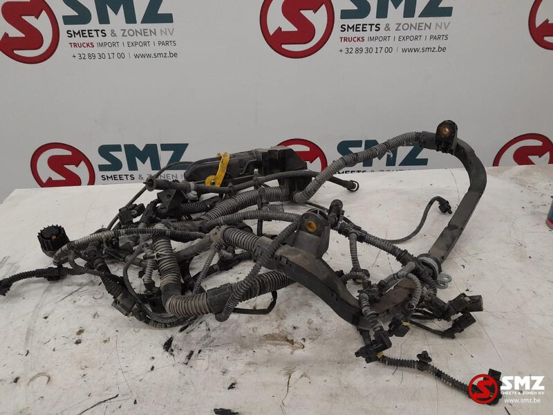 Mercedes-Benz Occ kabelboom motor Mercedes OM471 - Cables/ Wire harness for Truck: picture 1 Mercedes-Benz Occ kabelboom motor Mercedes OM471 - Cables/ Wire harness for Truck: picture 1