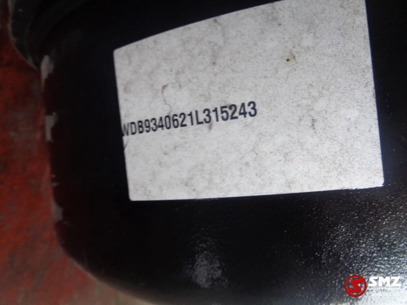 Mercedes-Benz Occ luchtfilterhuis mercedes actros mp2 - Air filter for Truck: picture 3 Mercedes-Benz Occ luchtfilterhuis mercedes actros mp2 - Air filter for Truck: picture 3