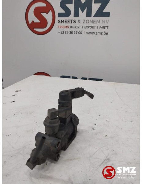 Mercedes-Benz Occ pneumatische klep 3/2 Mercedes Actros MP4 A000 - ECU for Truck: picture 2 Mercedes-Benz Occ pneumatische klep 3/2 Mercedes Actros MP4 A000 - ECU for Truck: picture 2