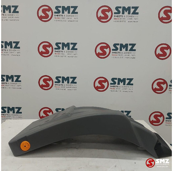 Mercedes-Benz Spatbord rechts mercedes Actros mp2/3 - Body and exterior for Truck: picture 4 Mercedes-Benz Spatbord rechts mercedes Actros mp2/3 - Body and exterior for Truck: picture 4