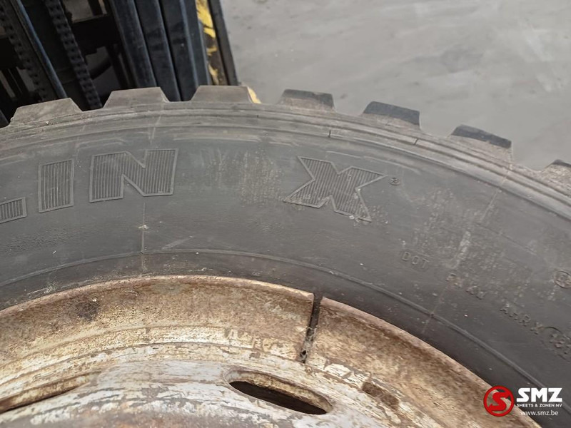 Michelin Occ vrachtwagenband 12.00R20 154/149K Michelin - Tire for Truck: picture 3 Michelin Occ vrachtwagenband 12.00R20 154/149K Michelin - Tire for Truck: picture 3