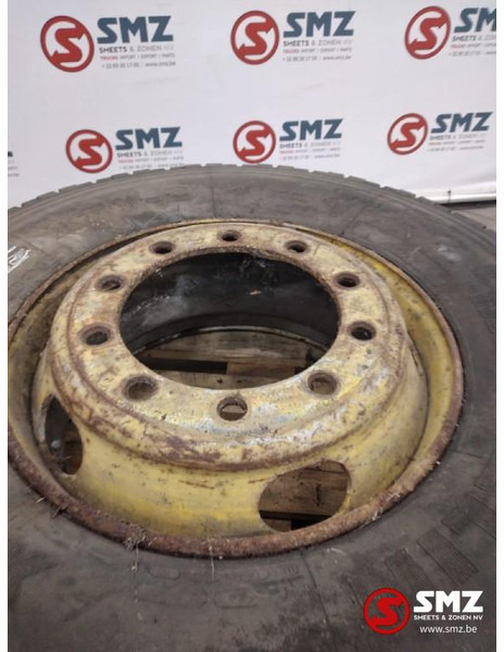 Michelin Occ vrachtwagenband Michelin 12R22.5 - Tire for Truck: picture 2 Michelin Occ vrachtwagenband Michelin 12R22.5 - Tire for Truck: picture 2