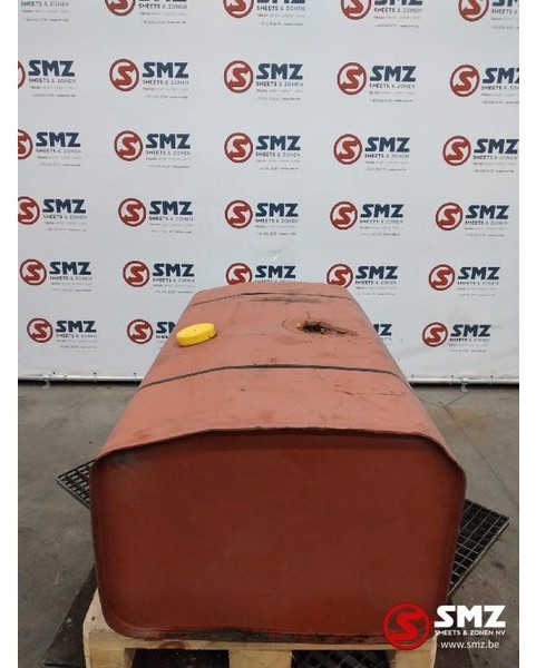 Renault Occ Brandstoftank Renault 475l - Fuel tank for Truck: picture 4 Renault Occ Brandstoftank Renault 475l - Fuel tank for Truck: picture 4