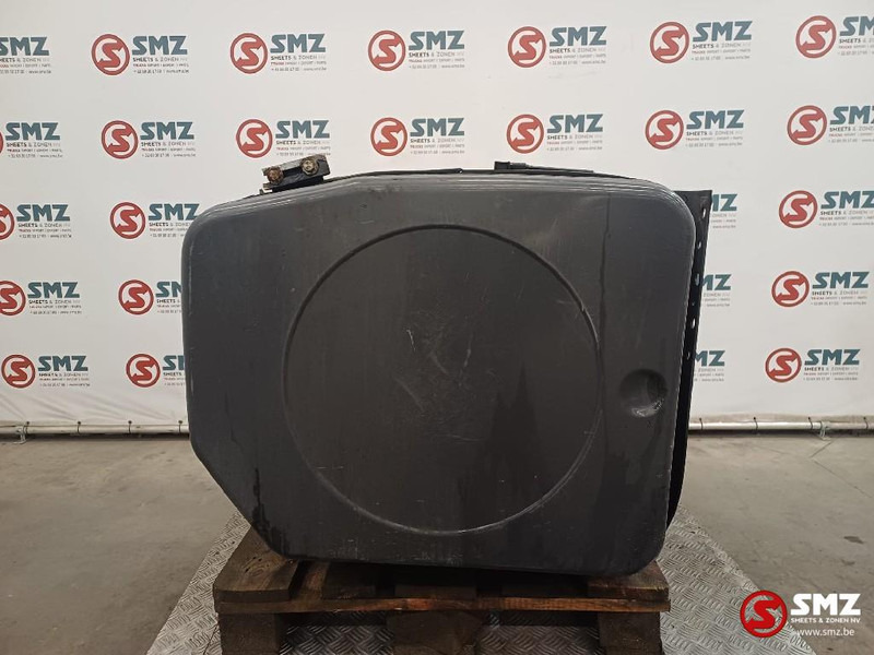 Renault Occ brandstoftank 600L Renault - Fuel tank for Truck: picture 3 Renault Occ brandstoftank 600L Renault - Fuel tank for Truck: picture 3