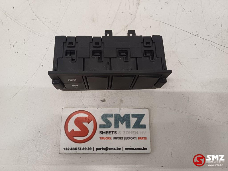 Renault Occ dashbordschakelaars Renault - Electrical system for Truck: picture 2 Renault Occ dashbordschakelaars Renault - Electrical system for Truck: picture 2