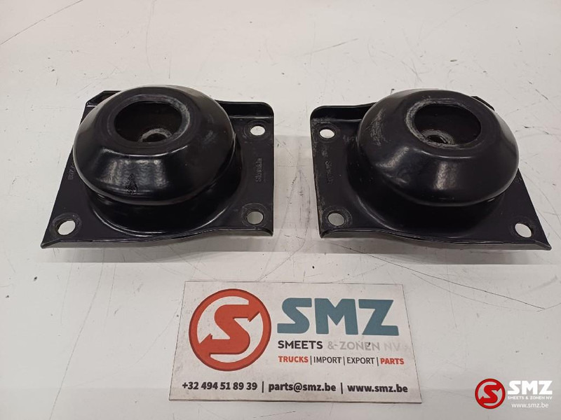Renault Occ set motorsteunen Renault - Engine mount for Truck: picture 1 Renault Occ set motorsteunen Renault - Engine mount for Truck: picture 1