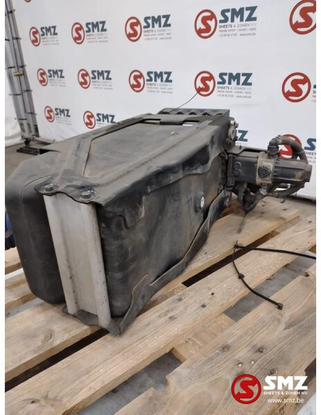 Scania Occ AdBluetank + pomp + module Scania euro6 - Fuel system for Truck: picture 3 Scania Occ AdBluetank + pomp + module Scania euro6 - Fuel system for Truck: picture 3