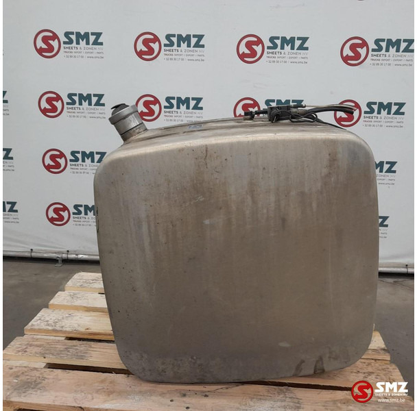 Scania Occ brandstoftank 320L Scania - Fuel tank for Truck: picture 4 Scania Occ brandstoftank 320L Scania - Fuel tank for Truck: picture 4