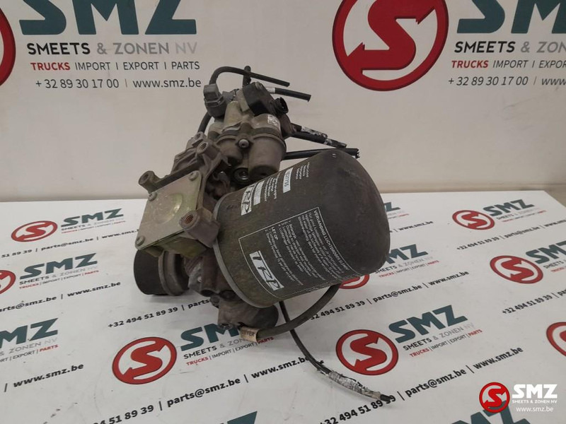 DAF Occ luchtdroger + vierwegventiel DAF - Spare parts for Truck: picture 2 DAF Occ luchtdroger + vierwegventiel DAF - Spare parts for Truck: picture 2