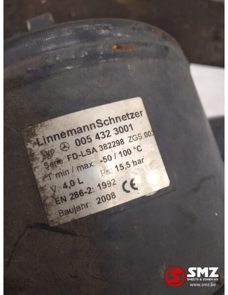 Mercedes-Benz Occ set luchtketels 4L 7.5L 25L 15.5Bar Mercedes A - Spare parts for Truck: picture 4 Mercedes-Benz Occ set luchtketels 4L 7.5L 25L 15.5Bar Mercedes A - Spare parts for Truck: picture 4