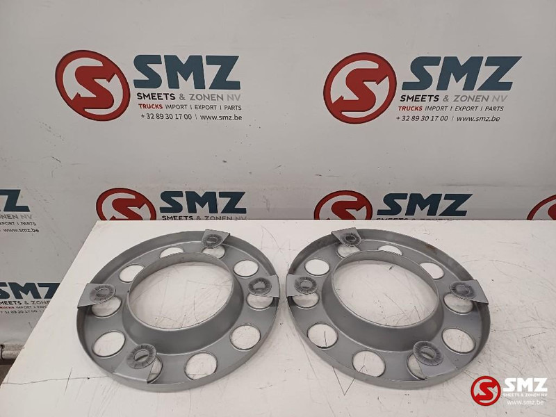 Volvo Occ set wieldoppen 22.5" Volvo - Tire for Truck: picture 2 Volvo Occ set wieldoppen 22.5" Volvo - Tire for Truck: picture 2