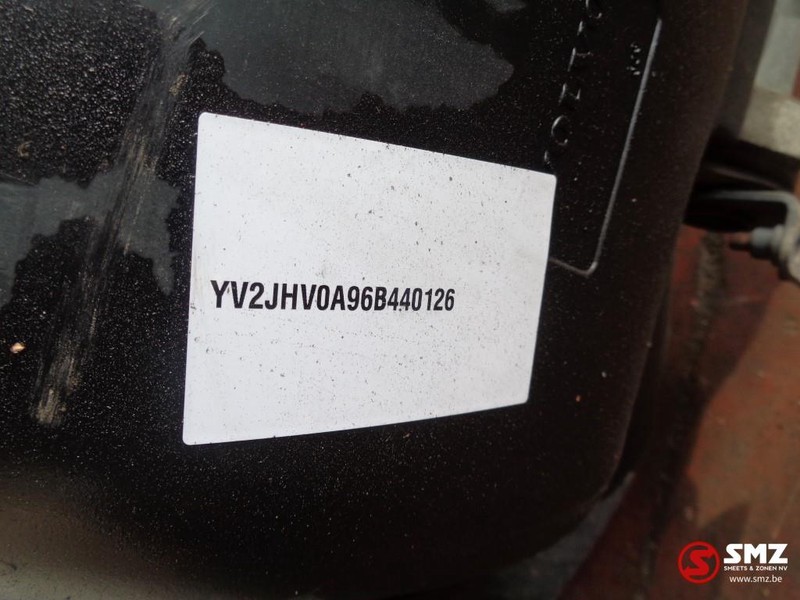 Volvo Occ volvo luchtinlaat 20859974 - Air intake system for Truck: picture 3 Volvo Occ volvo luchtinlaat 20859974 - Air intake system for Truck: picture 3