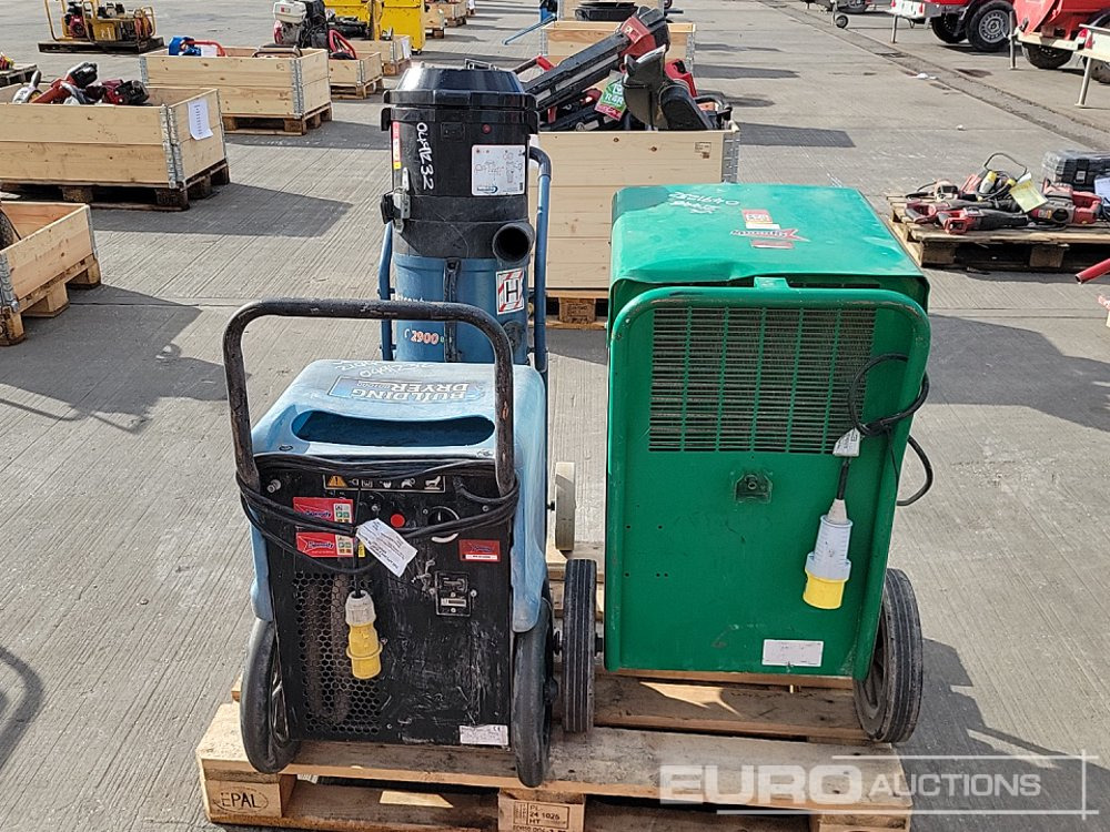 110Volt Dust Extraction Unit, 110Volt Dehumidifier (2 of) - Construction equipment: picture 4 110Volt Dust Extraction Unit, 110Volt Dehumidifier (2 of) - Construction equipment: picture 4