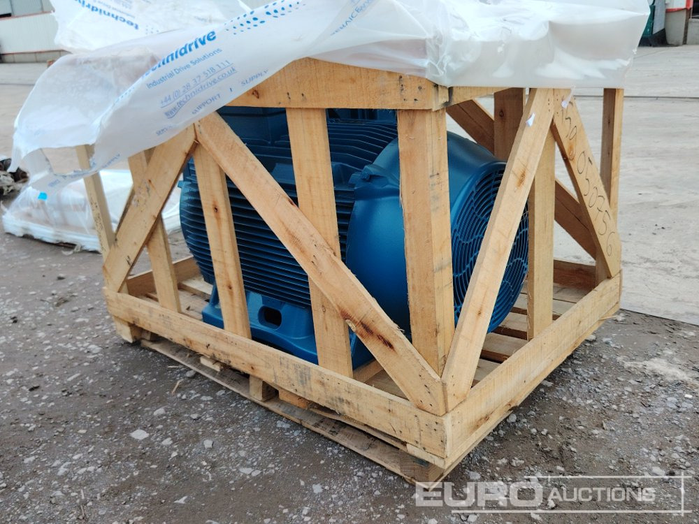 185kw 355m/L Electric Motor (Ie3) - Construction equipment: picture 4 185kw 355m/L Electric Motor (Ie3) - Construction equipment: picture 4